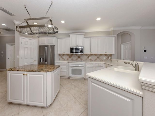 319 PARK TRACE BOULEVARD, Osprey, FL 34229