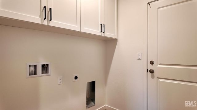 10815 Tatuk Way, Bakersfield, CA 93311