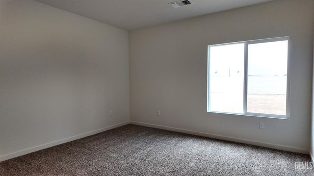 10815 Tatuk Way, Bakersfield, CA 93311