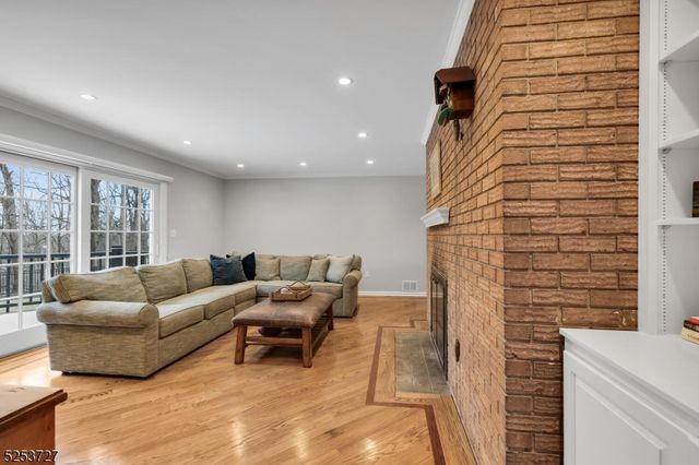 59 Manor Dr, Bernards Twp., NJ 07920