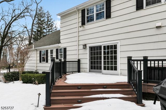 59 Manor Dr, Bernards Twp., NJ 07920