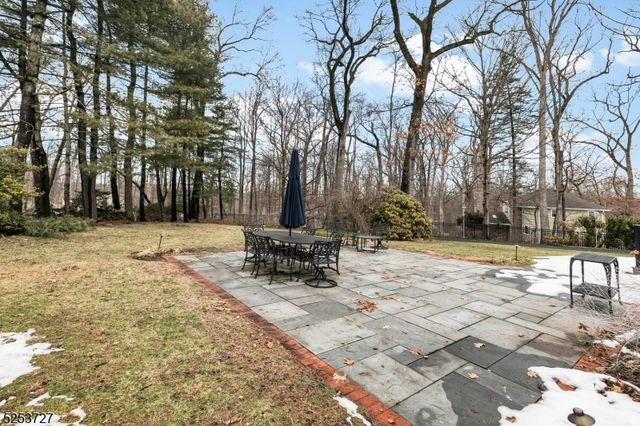 59 Manor Dr, Bernards Twp., NJ 07920