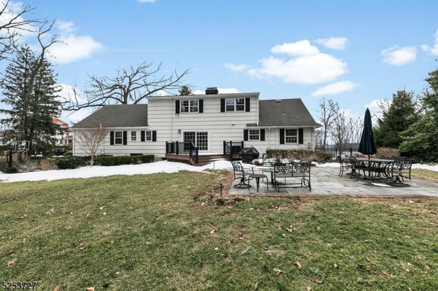 59 Manor Dr, Bernards Twp., NJ 07920