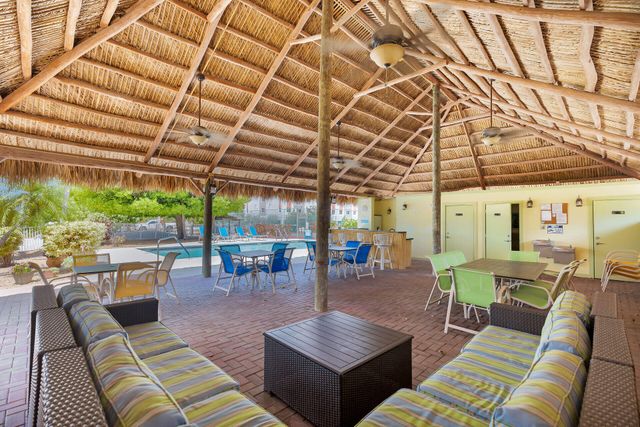 95 Coco Plum Dr Apt 2D, Marathon, FL 33050