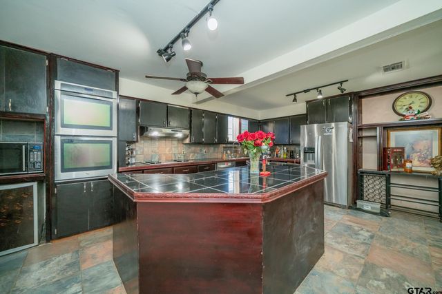 200 CR 3305, Jacksonville, TX 75766