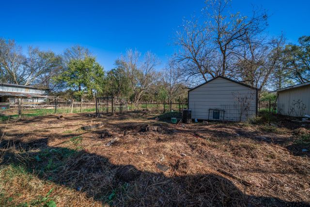 200 CR 3305, Jacksonville, TX 75766