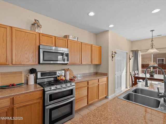 8934 Sorcha Street, Reno, NV 89506