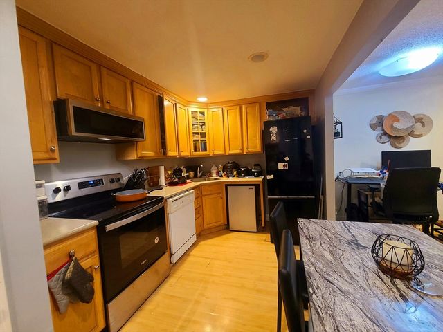 70 Warren Ave 1-2, Chelsea, MA 02150