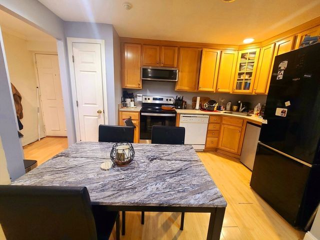 70 Warren Ave 1-2, Chelsea, MA 02150