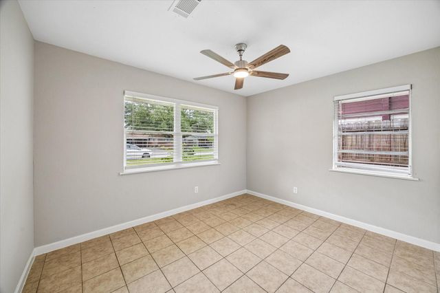 626 Sulphur Street, Houston, TX 77034