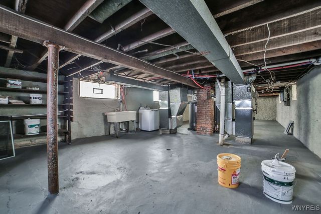 622 Woodlawn Avenue, Buffalo, NY 14211