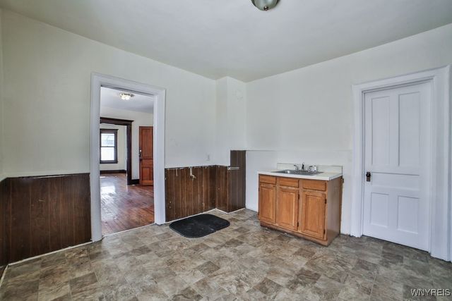 622 Woodlawn Avenue, Buffalo, NY 14211