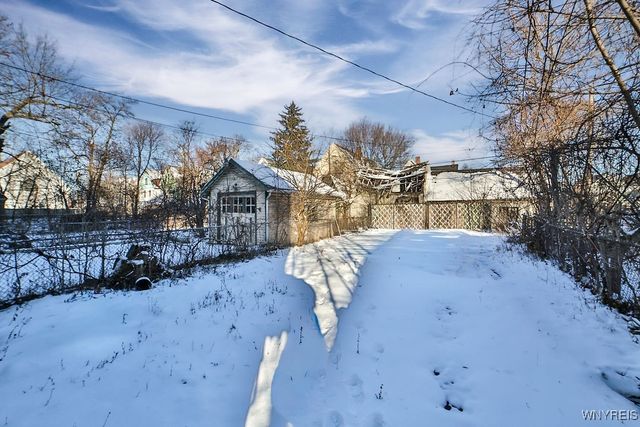 622 Woodlawn Avenue, Buffalo, NY 14211