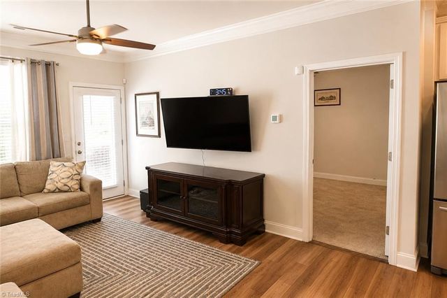 807 Riley Lane, Greensboro, NC 27455