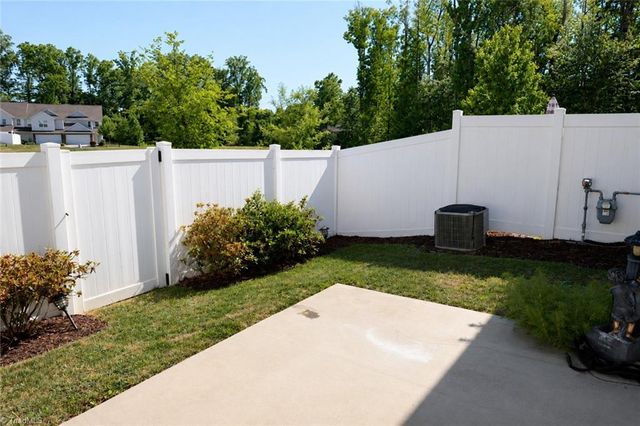 807 Riley Lane, Greensboro, NC 27455