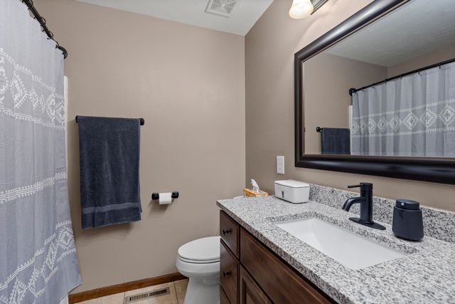 2720 W Cover Drive, Ozark, MO 65721