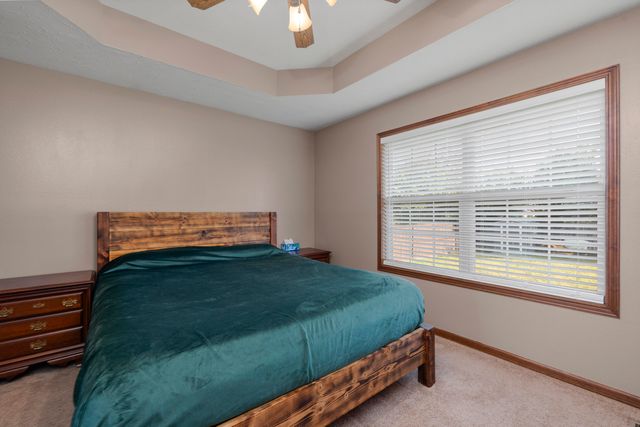 2720 W Cover Drive, Ozark, MO 65721