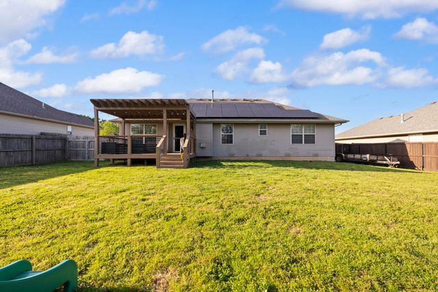 2720 W Cover Drive, Ozark, MO 65721