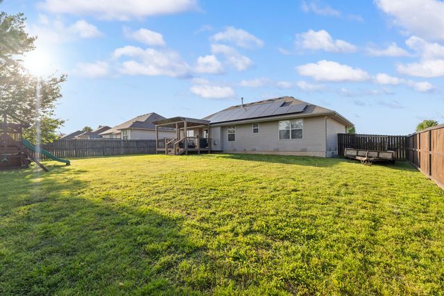 2720 W Cover Drive, Ozark, MO 65721