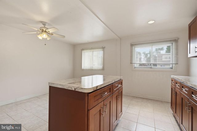 2838 SHIPLEY RD, Philadelphia, PA 19152