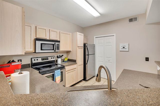 1704 Frederica Road 137, St Simons Island, GA 31522