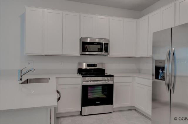 3243 LAURENT LOOP, Davenport, FL 33837