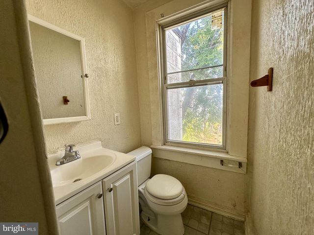 3218 W BELVEDERE AVE, Baltimore, MD 21215