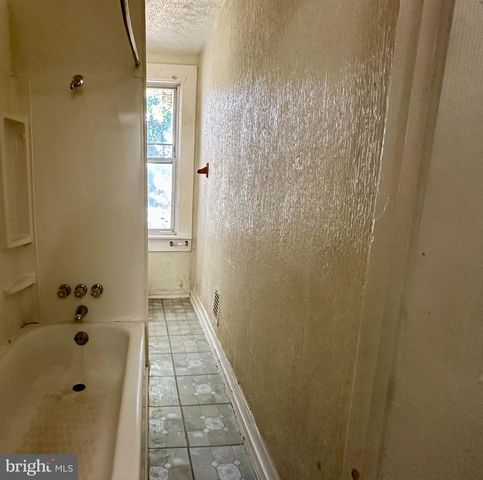 3218 W BELVEDERE AVE, Baltimore, MD 21215
