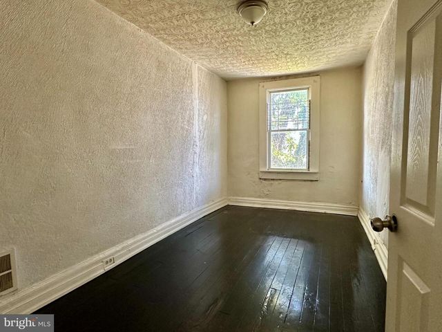 3218 W BELVEDERE AVE, Baltimore, MD 21215