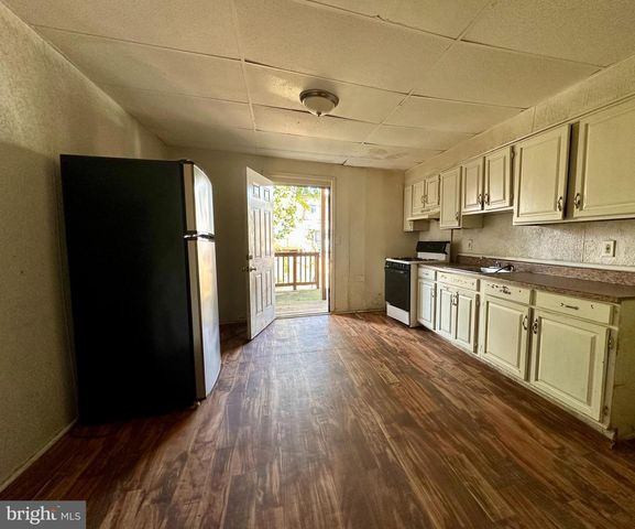 3218 W BELVEDERE AVE, Baltimore, MD 21215