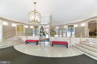 8350 GREENSBORO DR #920, Mclean, VA 22102