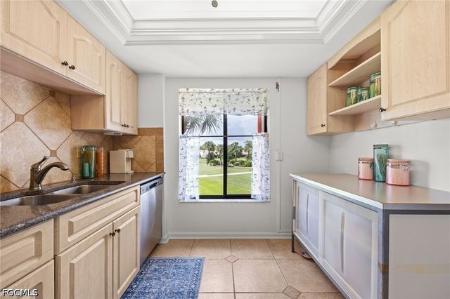 1781 Pebble Beach DR 211, Fort Myers, FL 33907