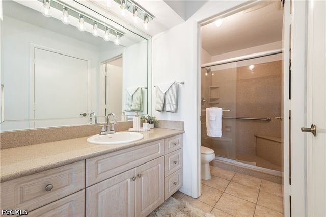 1781 Pebble Beach DR 211, Fort Myers, FL 33907