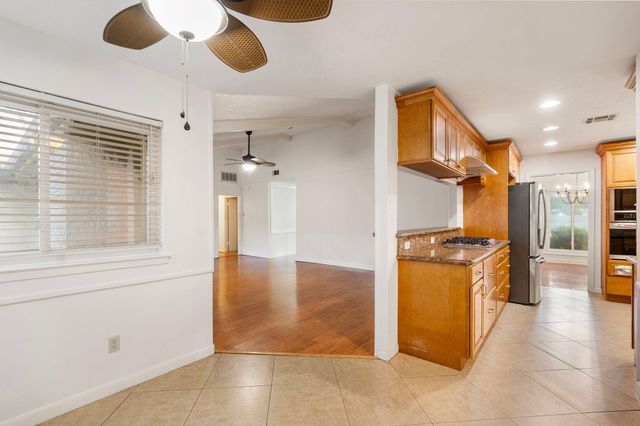 5642 Dumfries Drive, Houston, TX 77096