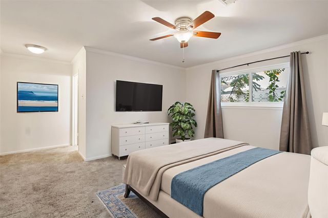 5642 Dumfries Drive, Houston, TX 77096