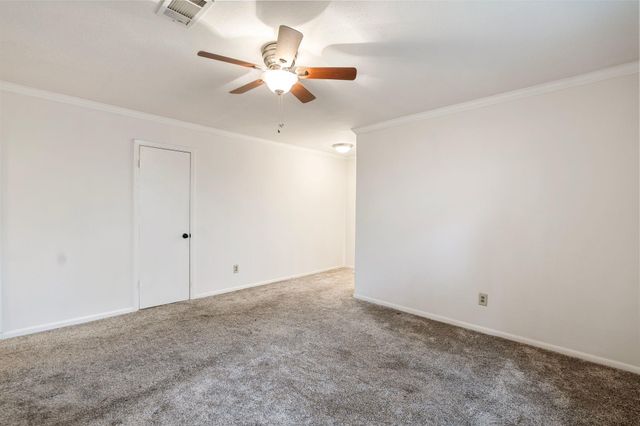 5642 Dumfries Drive, Houston, TX 77096