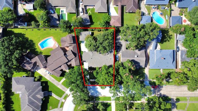 5642 Dumfries Drive, Houston, TX 77096