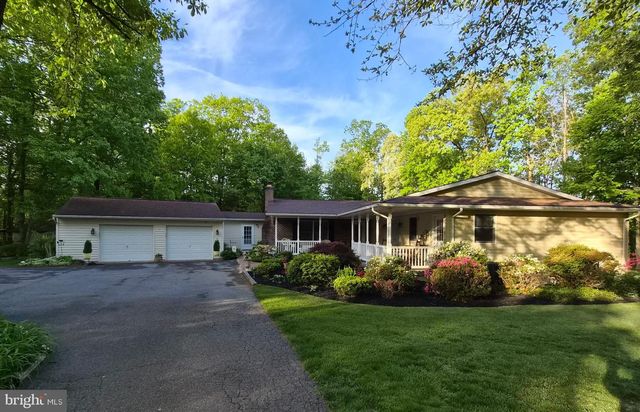 2404 BRADDOCK RD, Mount Airy, MD 21771