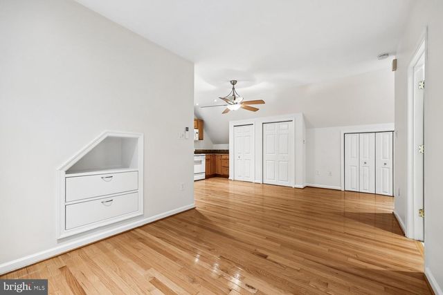 2404 BRADDOCK RD, Mount Airy, MD 21771