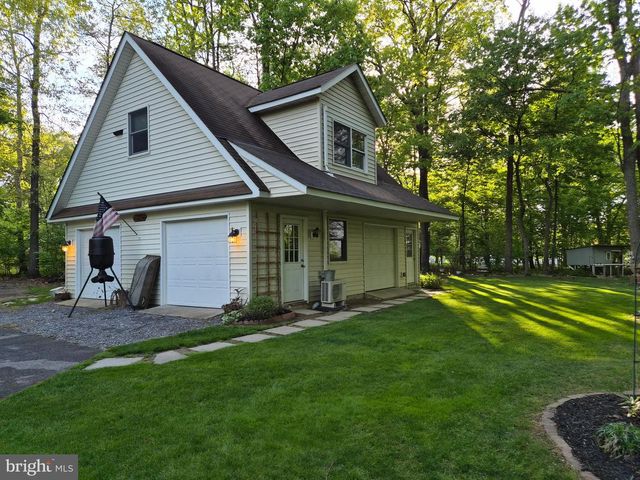 2404 BRADDOCK RD, Mount Airy, MD 21771