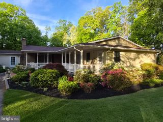 2404 BRADDOCK RD, Mount Airy, MD 21771