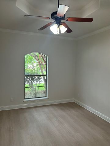 423 Hidden Oaks Circle, Shreveport, LA 71106