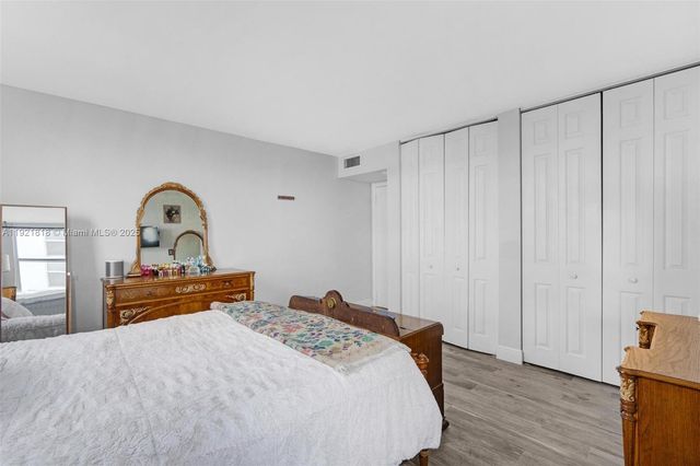 3210 SE 10th St 4D, Pompano Beach, FL 33062