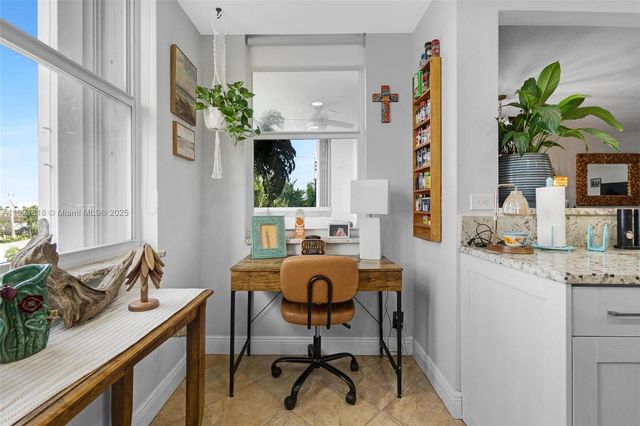 3210 SE 10th St 4D, Pompano Beach, FL 33062