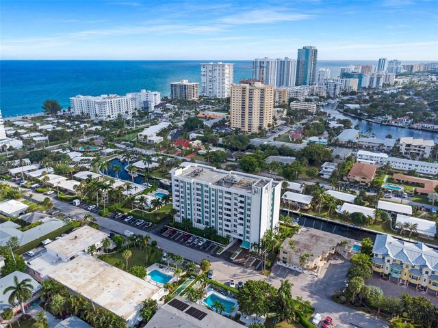 3210 SE 10th St 4D, Pompano Beach, FL 33062