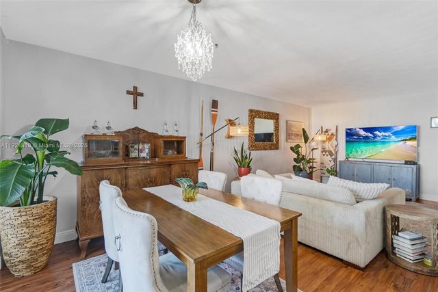 3210 SE 10th St 4D, Pompano Beach, FL 33062