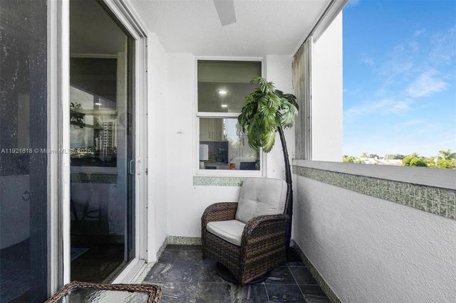 3210 SE 10th St 4D, Pompano Beach, FL 33062