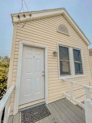 4114 Avenue S 1/2 A, Galveston, TX 77550
