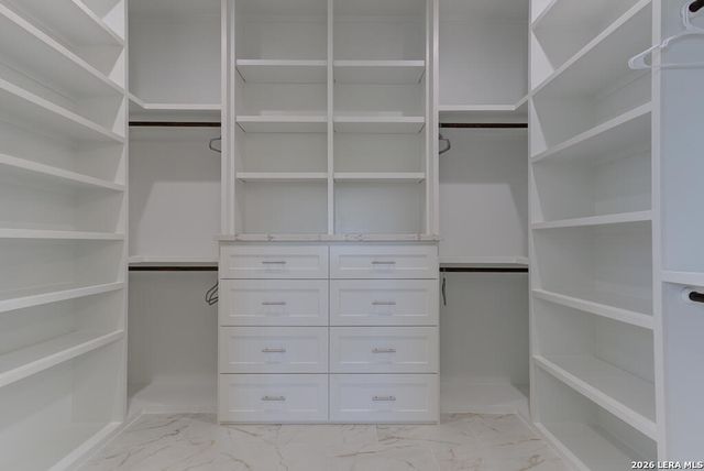 841 Golden Eagle, Canyon Lake, TX 78133