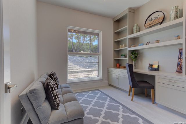 841 Golden Eagle, Canyon Lake, TX 78133